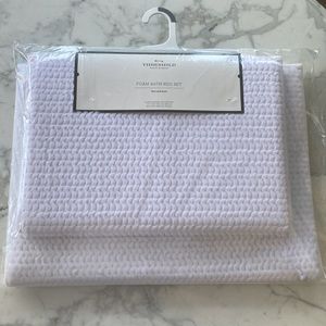 Threshold Bath Mat White Fuzzy Foam Bath Rug Tub and‎ Sink Set